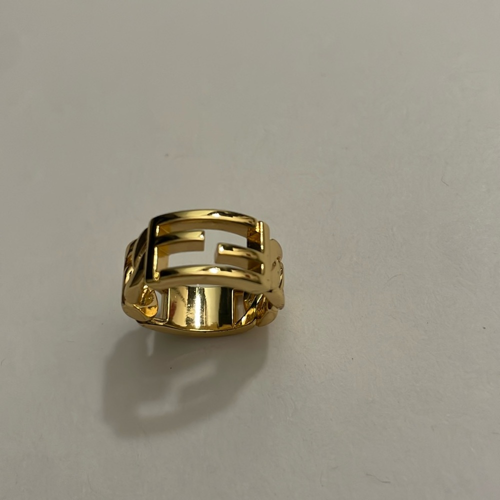 New!  Fendi ring size 6
